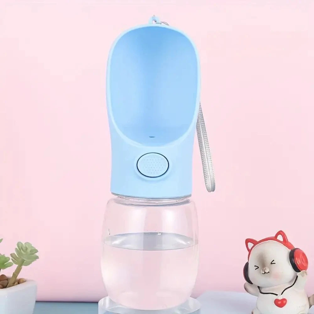 Outdoor Dog Water Kettle - Durable Portable Bottle with Leak-Proof Design