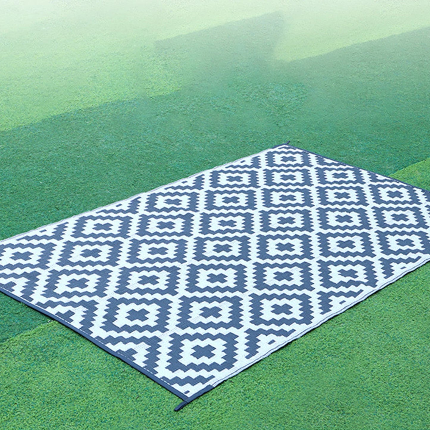 Beach Mat Portable Folding Plastic Beach Mat For Outdoor Picnic Camping